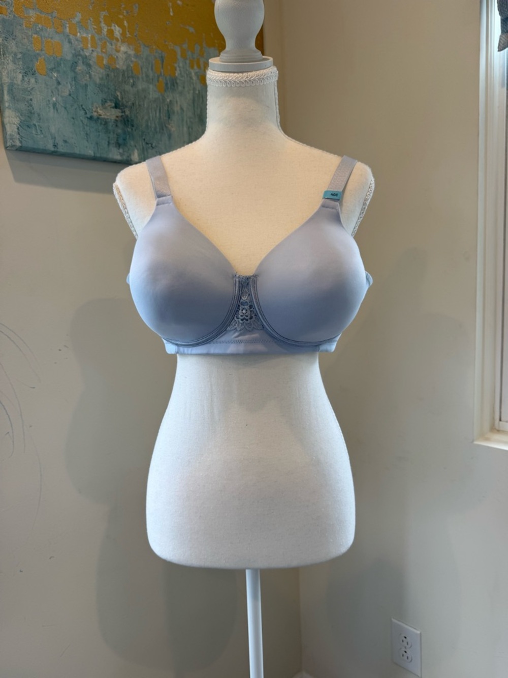 Light Blue Wireless Full-Coverage Bra - Vanity Fair 40C